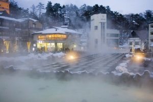 群馬県吾妻郡草津町の草津温泉