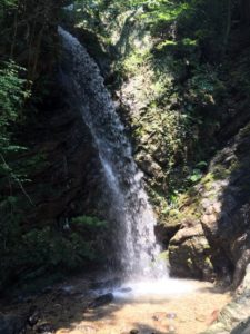 埼玉県入間郡越生町黒山三滝の滝壺