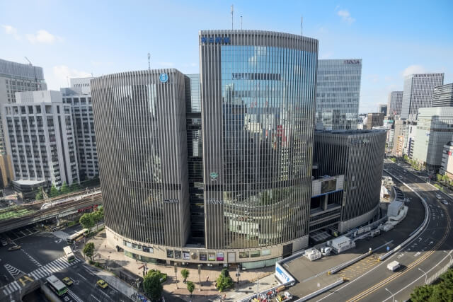 中央区有楽町のビル街