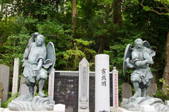 八王子市の天狗像