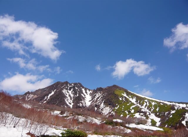 那須町の那須高原　朝日岳