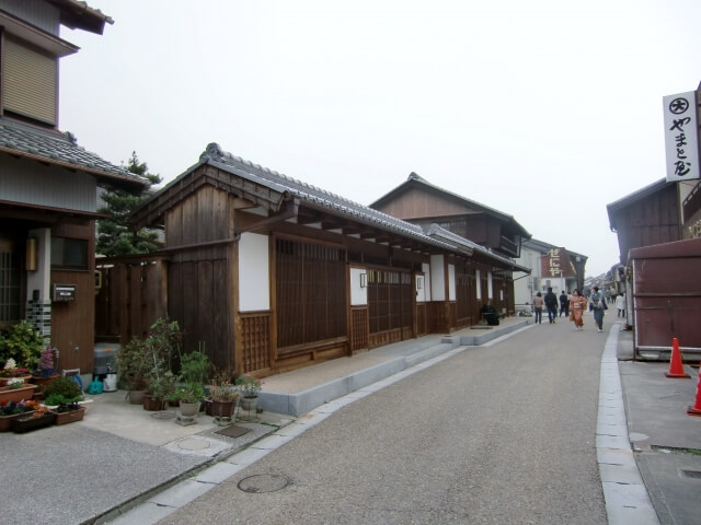 亀山市の関宿