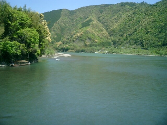 高知県四万十川の流れ