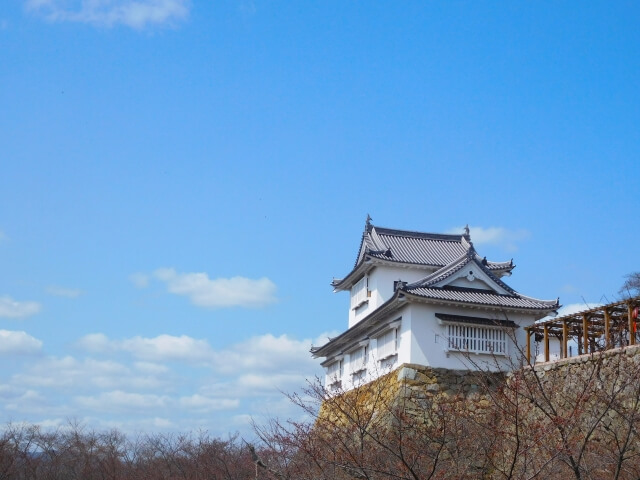 津山城
