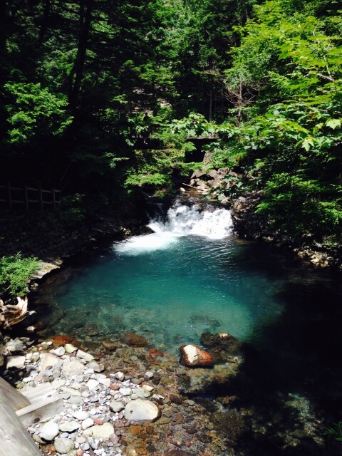 松本市の善五郎の滝