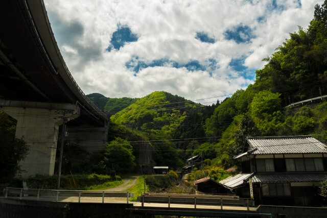砥部町の風景