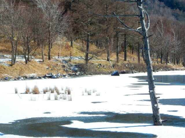 立科町の女神湖