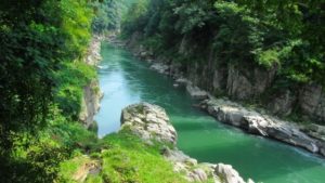 天竜川の流れ