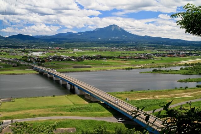 大山町の街並み