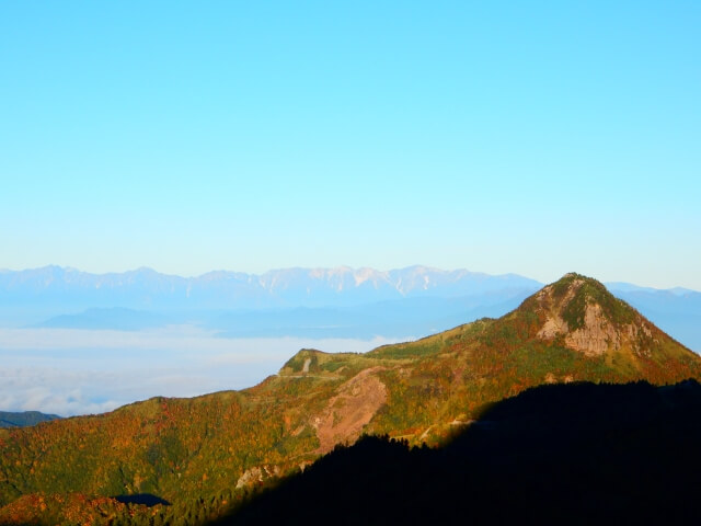 横手山