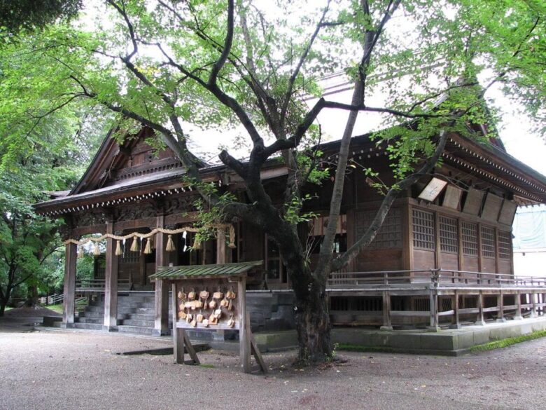 猿賀神社拝殿 平川市