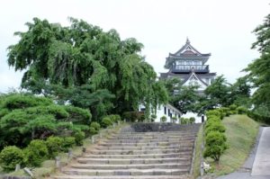 横手城