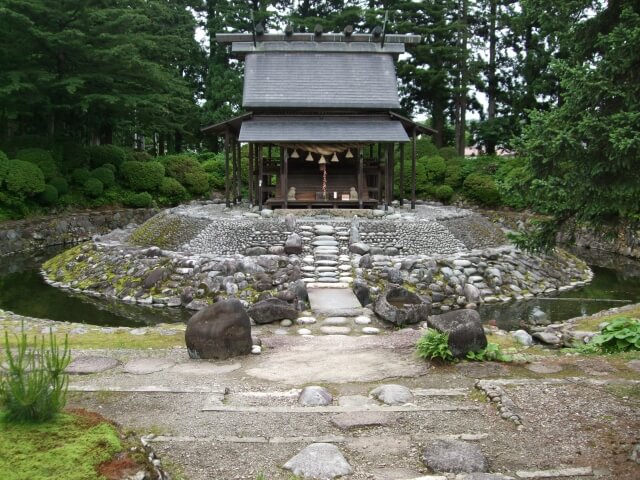 大仙市 唐松山天日宮