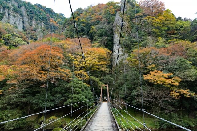 出雲市 立久恵峡の吊橋