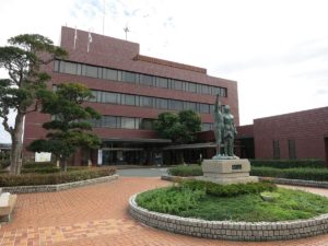 志免町役場