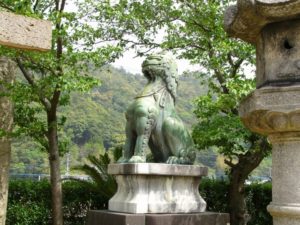 陶山神社 陶器の狛犬